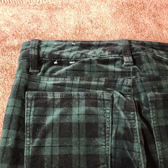 Talbots Dark Green Plaid Corduroy Pants - Picture 7 of 9